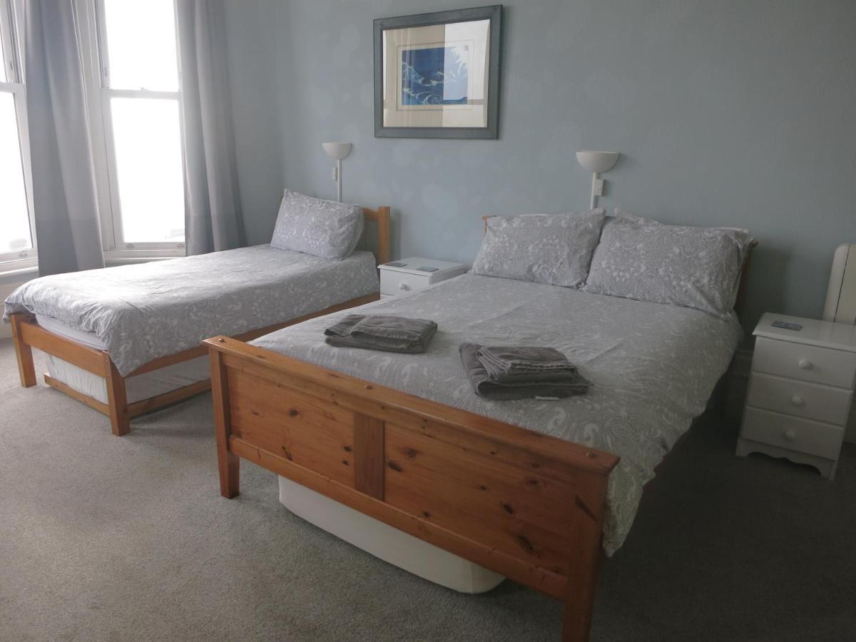Marine View Guest House Вортінг Екстер'єр фото