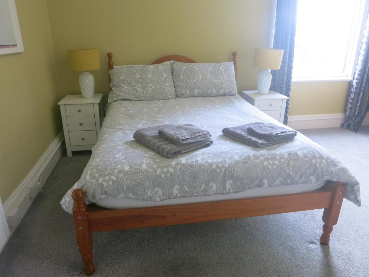 Marine View Guest House Вортінг Екстер'єр фото
