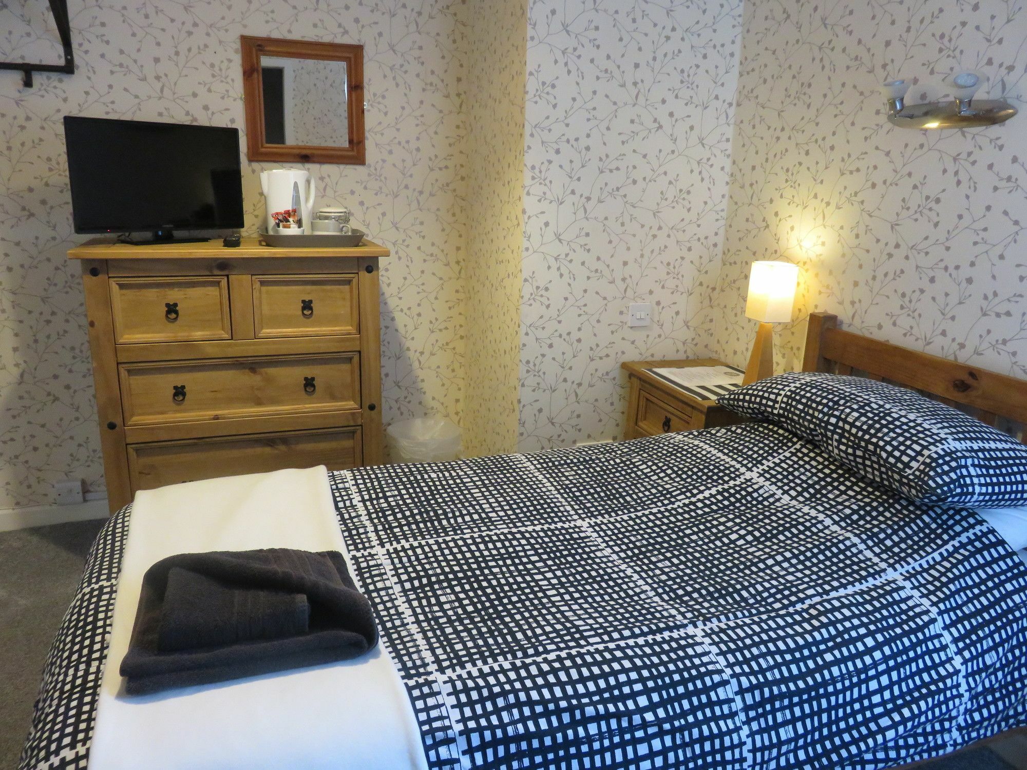 Marine View Guest House Вортінг Екстер'єр фото